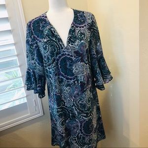 Womens dress butterfly sleeve blue paisley Size L